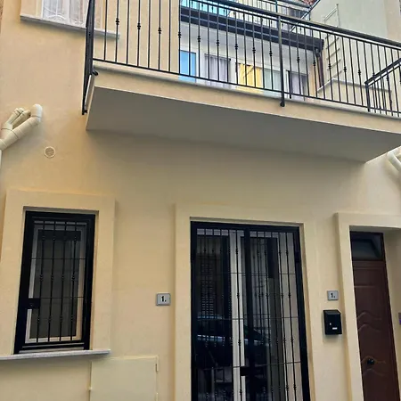 アパート Casalabruto *